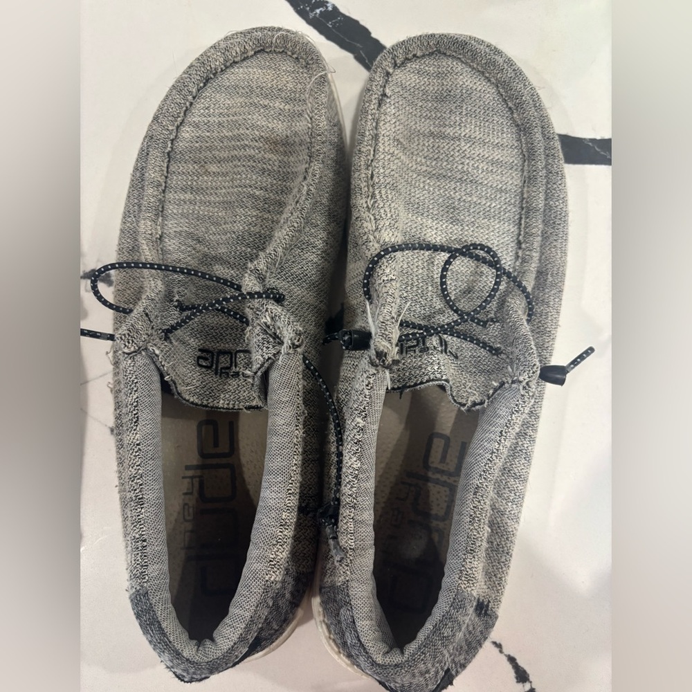 men’s dude shoes size 14